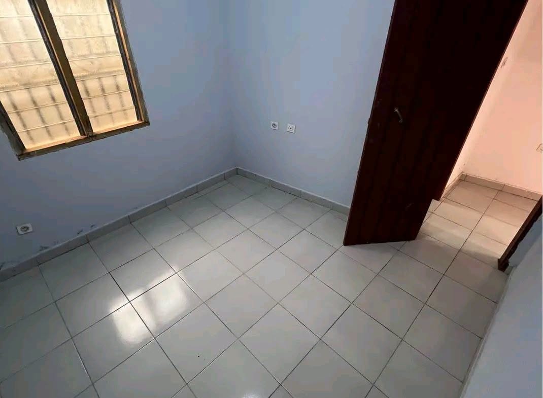 Studio moderne à louer à Ngousso Yaoundé 50000fcfa
