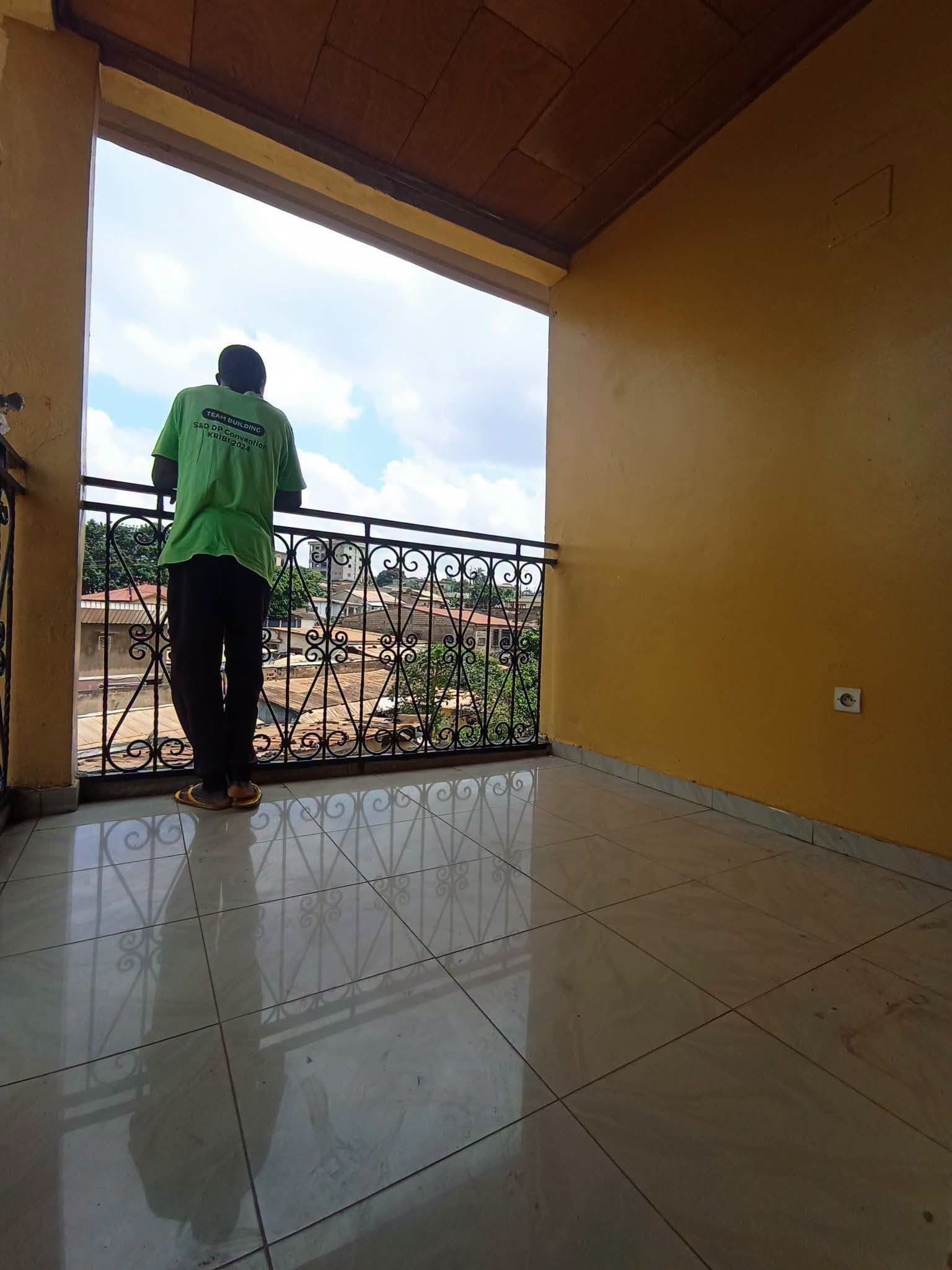 Superbe appartement sécurisé à louer à Yaoundé Anguissa
