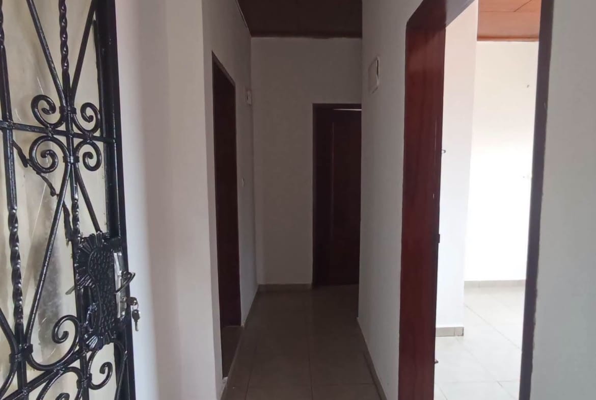 Superbe appartement sécurisé à louer à Yaoundé Anguissa