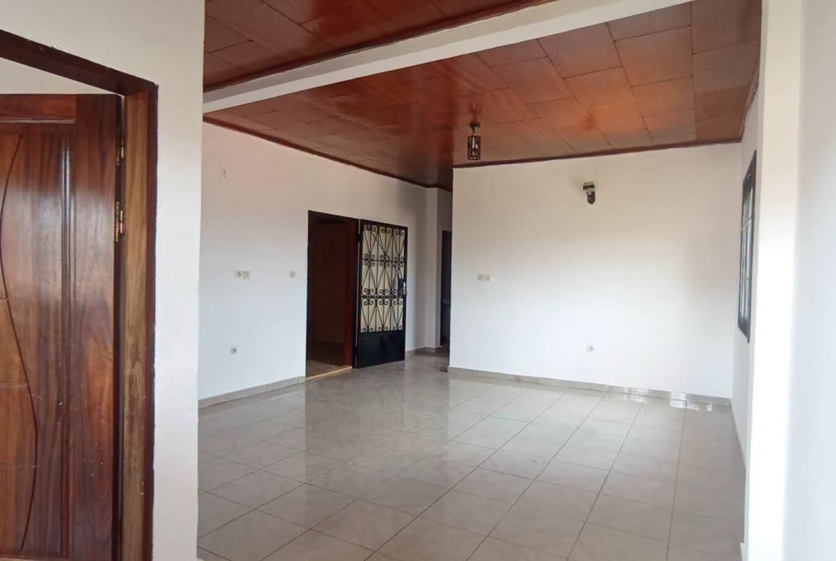 Superbe appartement sécurisé à louer à Yaoundé Anguissa