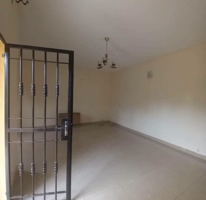 Appartement 2 chambres à louer à Essos au rez-de-chaussée