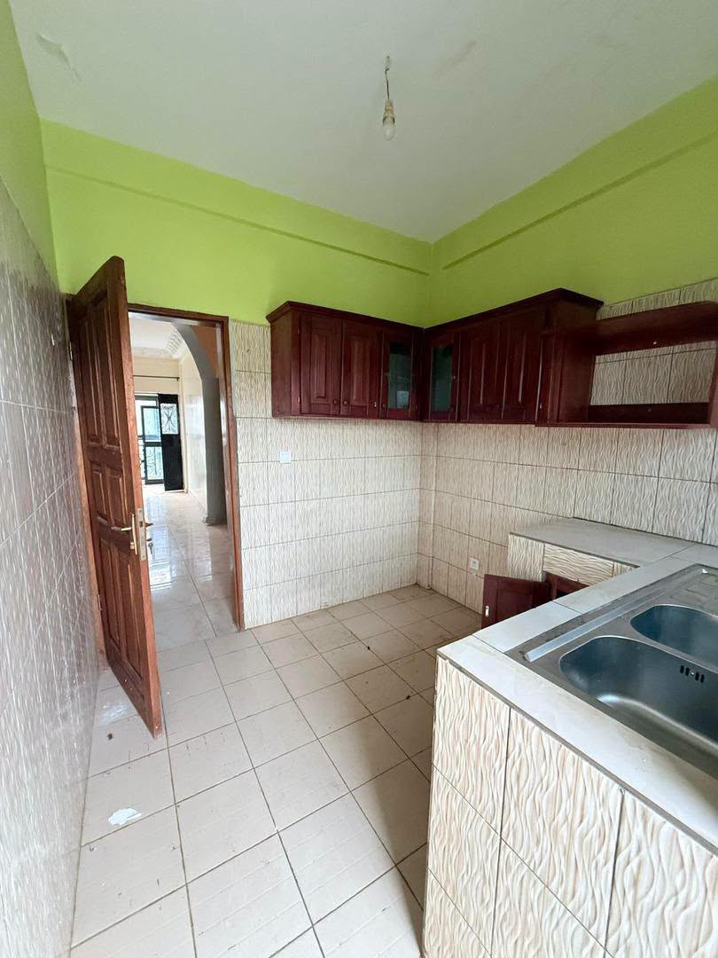 Appartement haut standing 3 chambres à louer à Fougerolles, Yaoundé