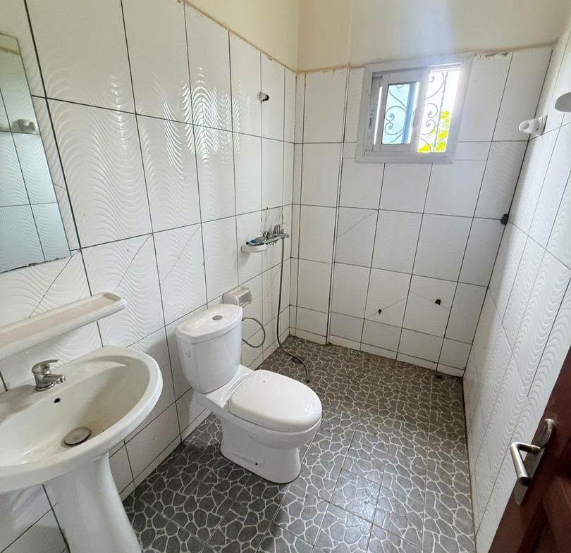 Appartement haut standing 3 chambres à louer à Fougerolles, Yaoundé