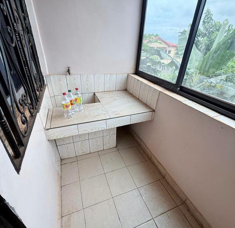 Appartement haut standing 3 chambres à louer à Fougerolles, Yaoundé