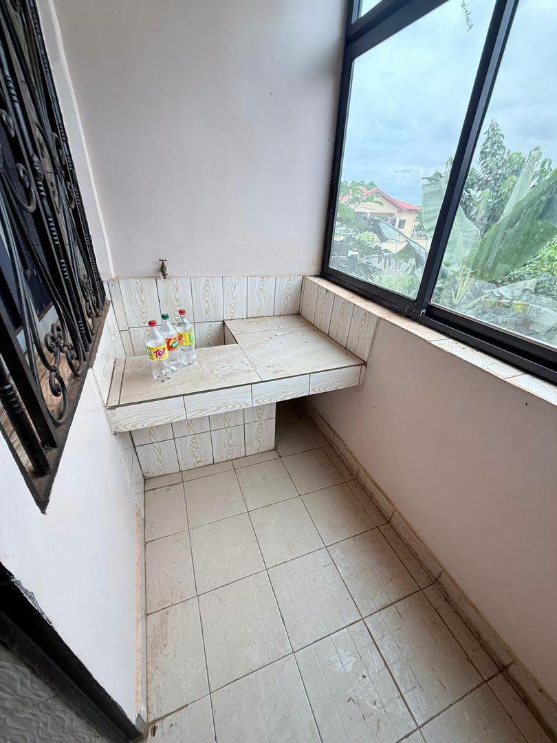 Appartement haut standing 3 chambres à louer à Fougerolles, Yaoundé