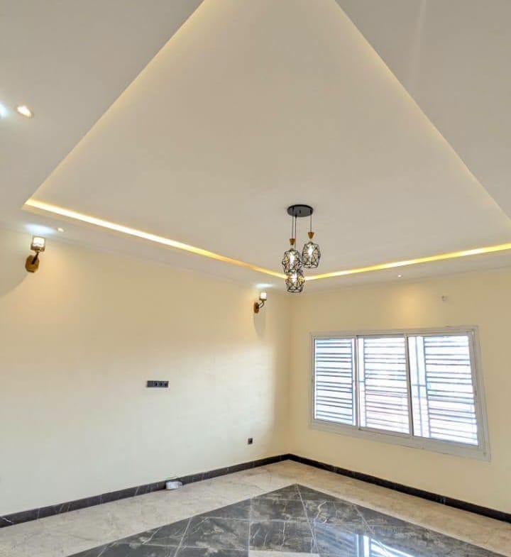 Superbe appartement neuf 3 chambres à Nyom, Yaoundé