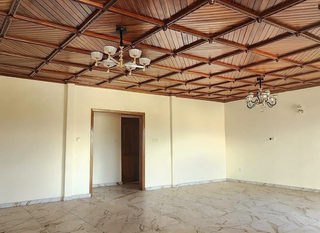 Appartement climatisé et groupe électrogène à louer à Odza