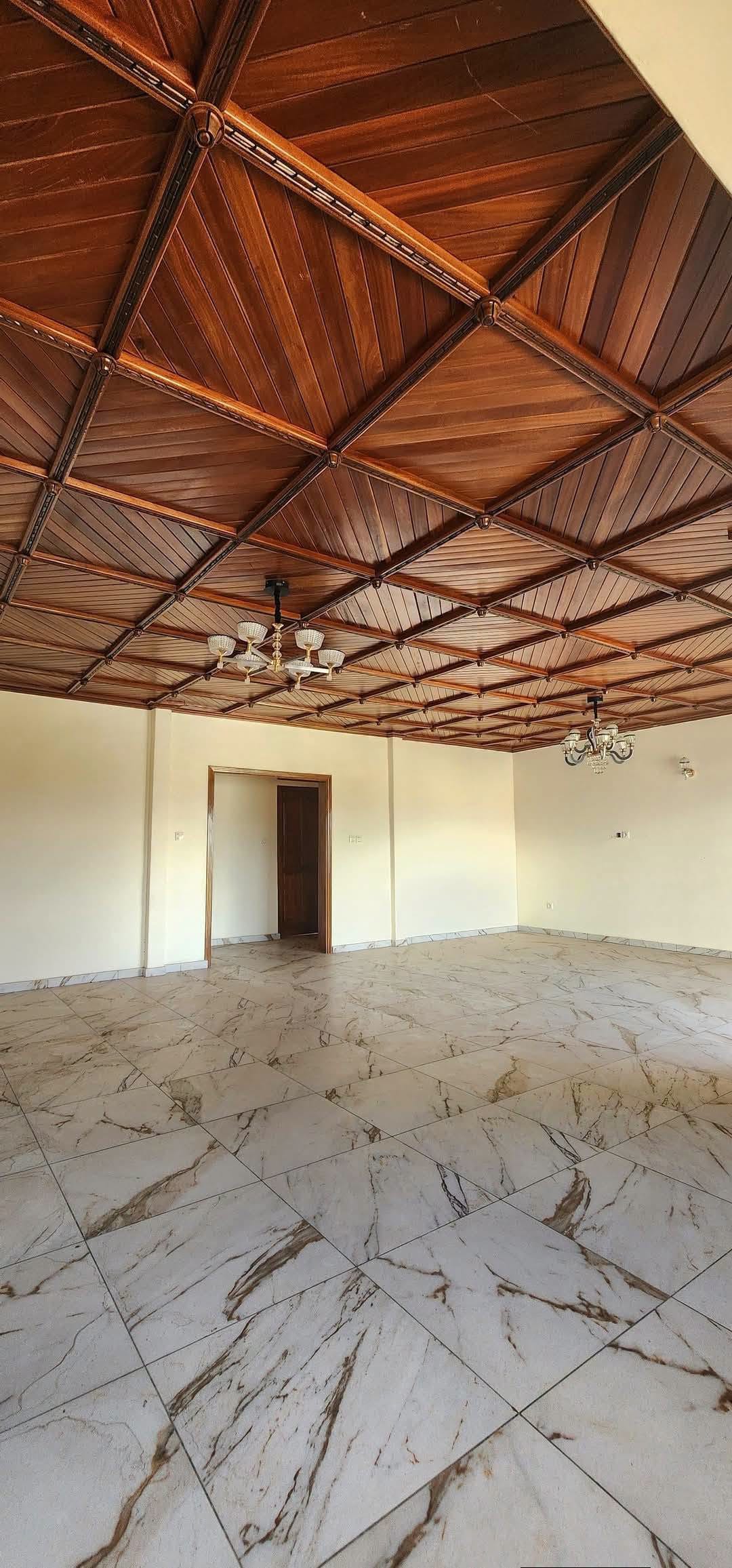 Appartement climatisé et groupe électrogène à louer à Odza