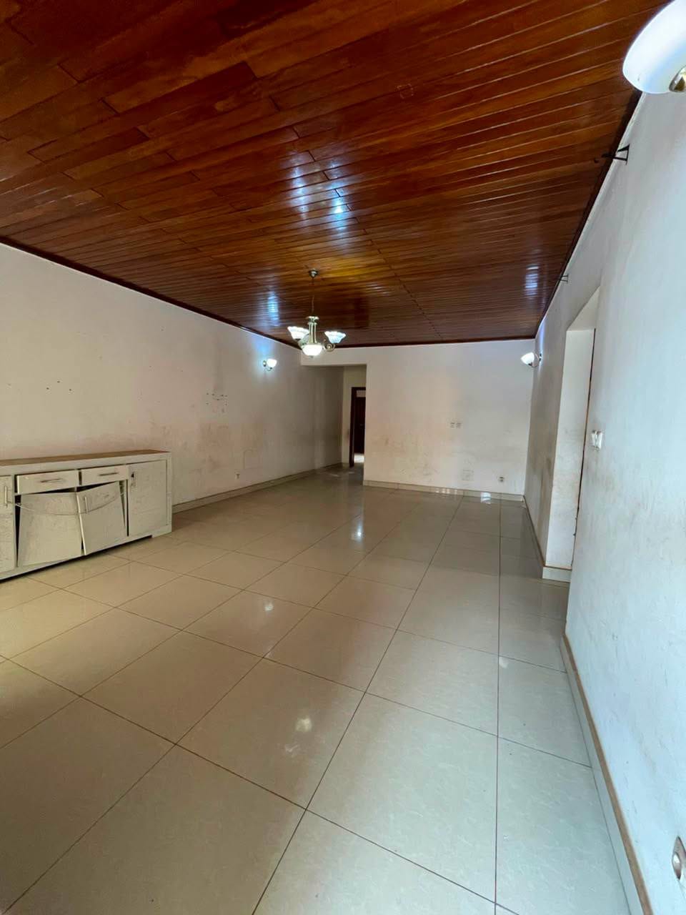 PIL_appart_omnisport_240926_sln3 Grand appartement moderne 3 chambres à louer à Yaoundé Omnisport