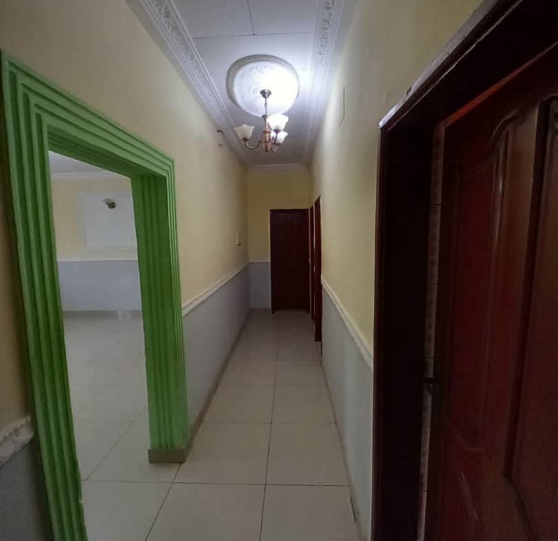 Appartement 2 chambres à louer à Yaoundé Omnisports 230000 fcfa