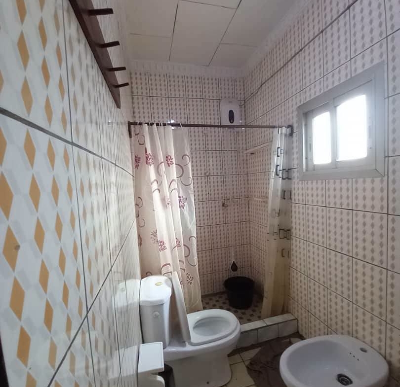 Appartement 2 chambres à louer à Yaoundé Omnisports 230000 fcfa