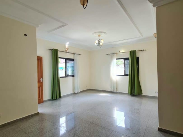 Appartement standing climatisé 3 chambres Yaoundé Santa Barbara