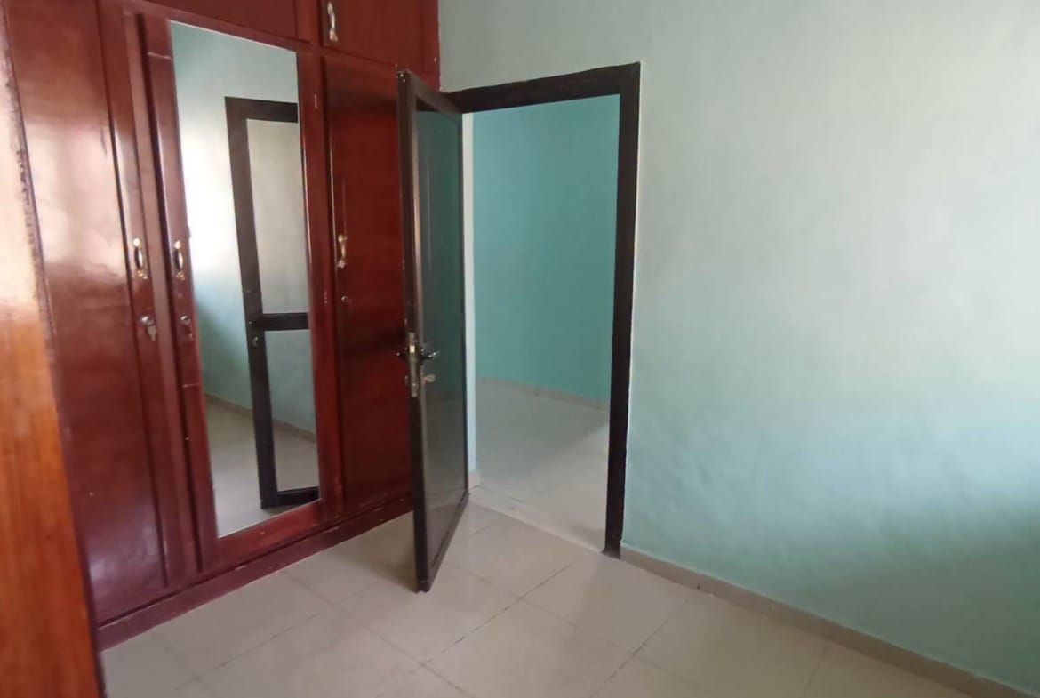 Villa spacieuse de 4 chambres à louer à Odza Yaoundé