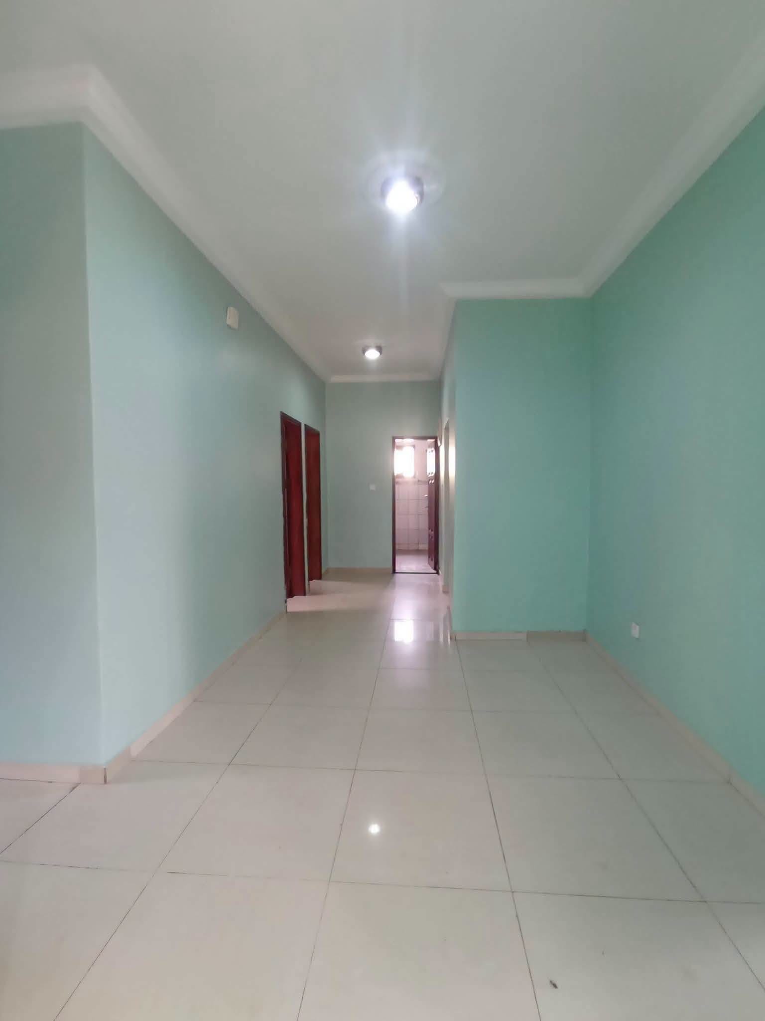 Villa spacieuse de 4 chambres à louer à Odza Yaoundé