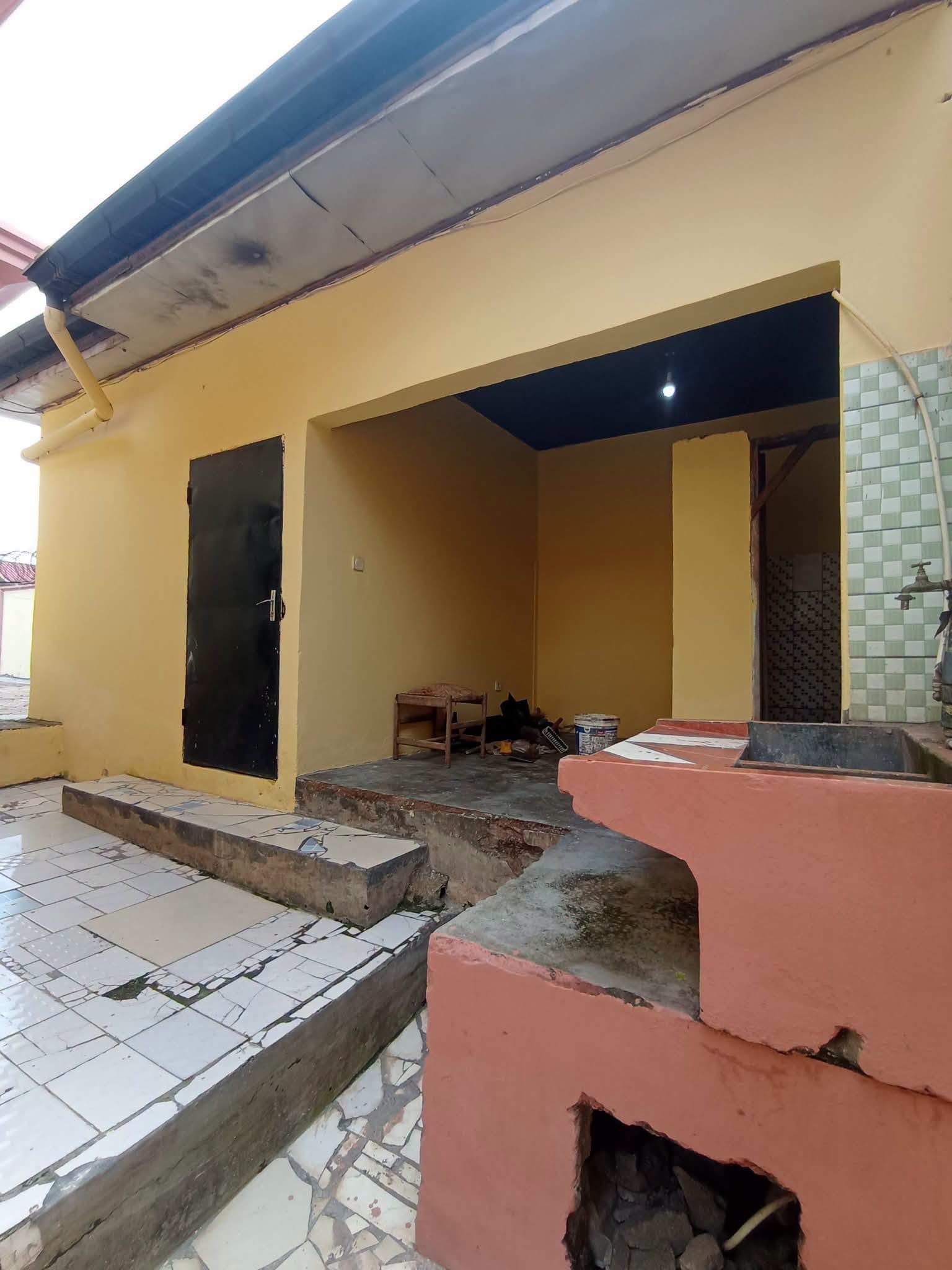 Villa spacieuse de 4 chambres à louer à Odza Yaoundé