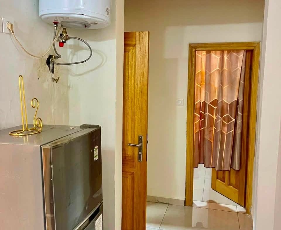 Charmant studio meublé à louer à Yaoundé Cité Verte