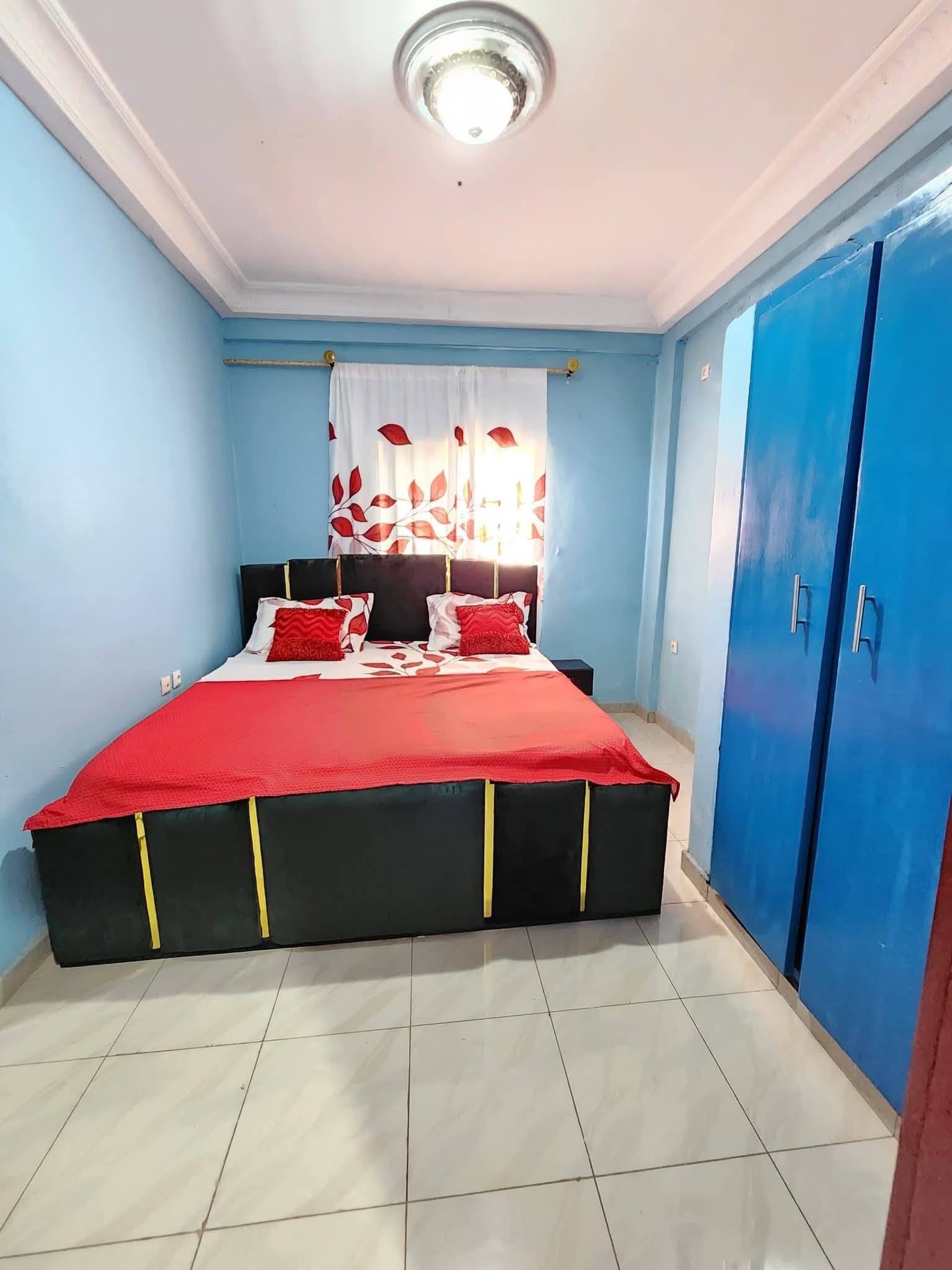 APPARTEMENT MEUBLÉ 2 CHAMBRES ODZA BORNE 10