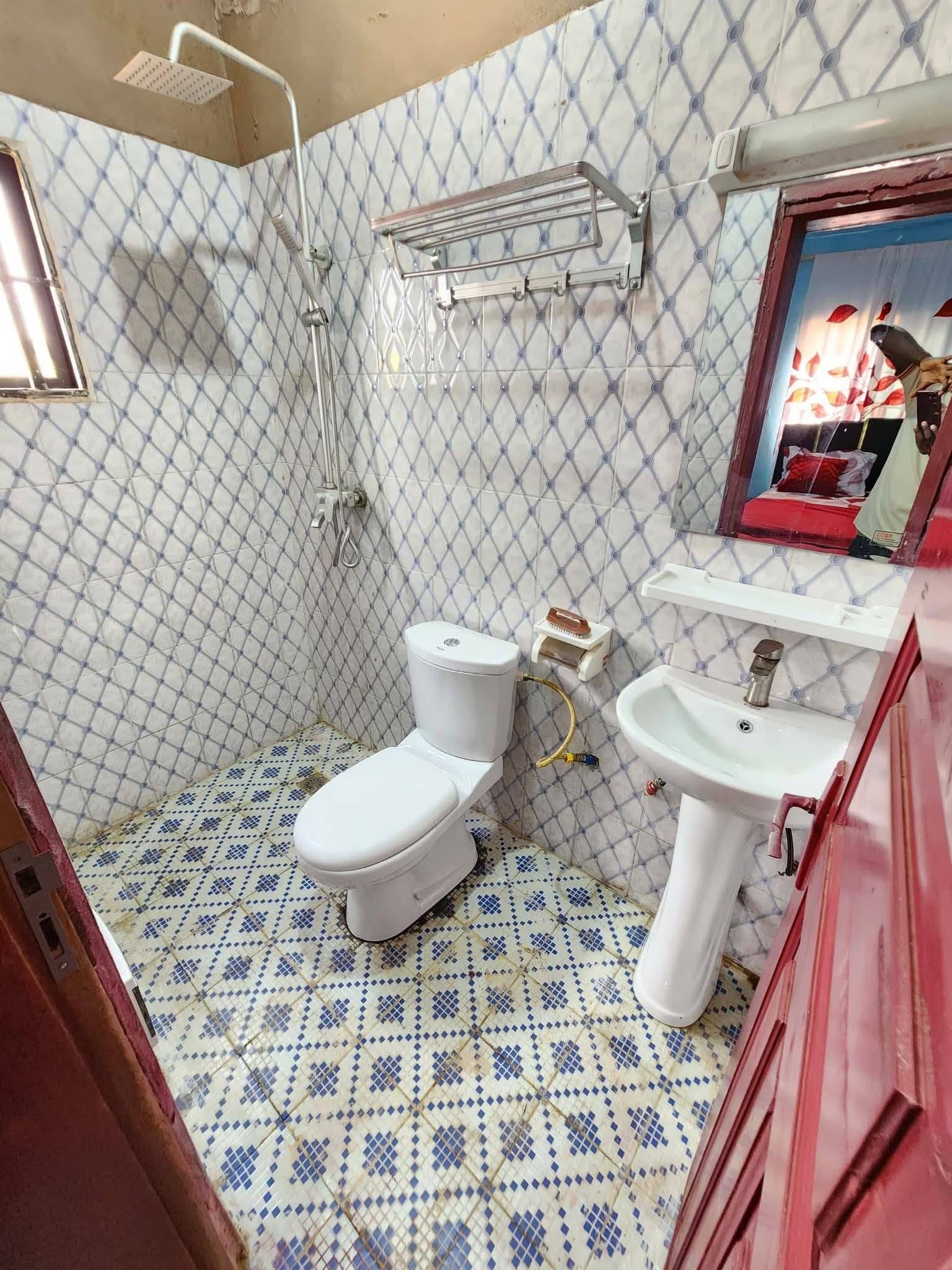 APPARTEMENT MEUBLÉ 2 CHAMBRES ODZA BORNE 10