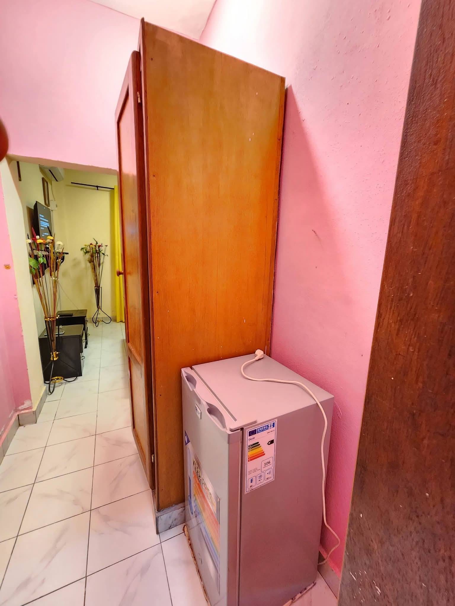 SHLM_chambre_nsam_150926_chbclr Chambre meublée Nsam Columbia face Ad Lucem