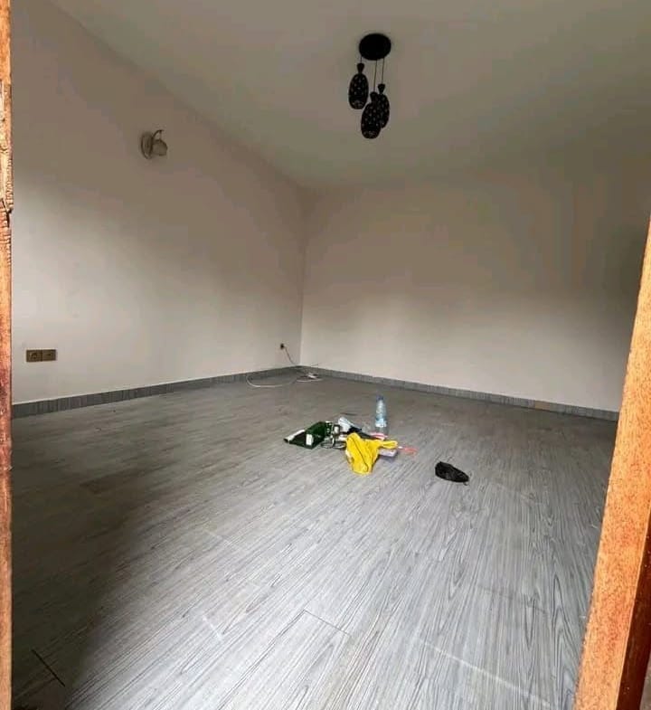APPARTEMENT MODERNE SITUÉ À LA CONQUÊTE HOPITAL GENERAL