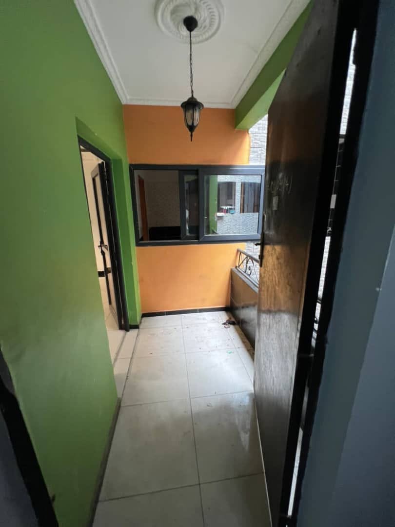 APPARTEMENT MODERNE STAFFÉ SITUÉ À MAKÉPÉ 165000FCFA