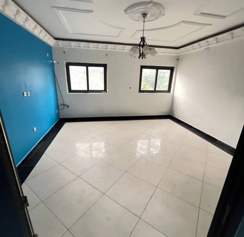 APPARTEMENT MODERNE STAFFÉ SITUÉ À MAKÉPÉ 165000FCFA
