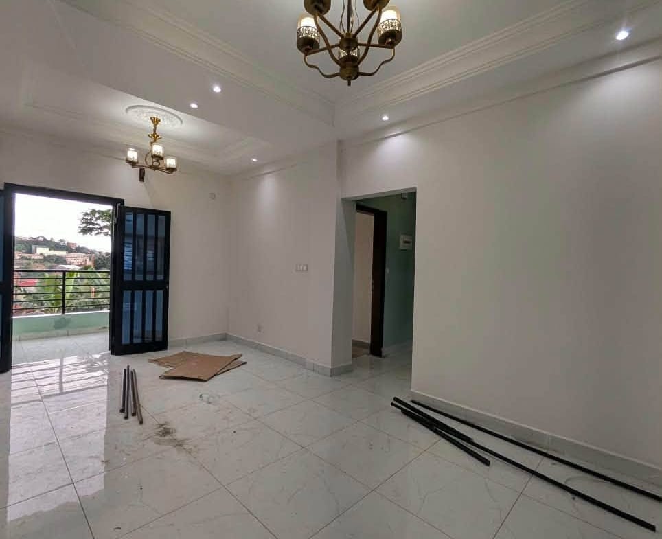 Studios modernes à louer à Nsimeyong Terre Rouge Yaoundé