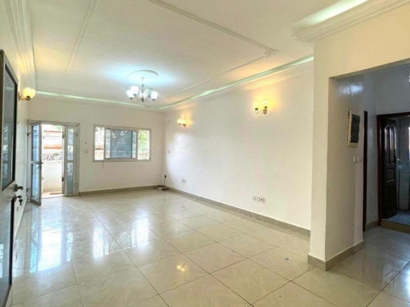 Luxueux appartement 3 chambres à Yaoundé Essos 250000fcfa