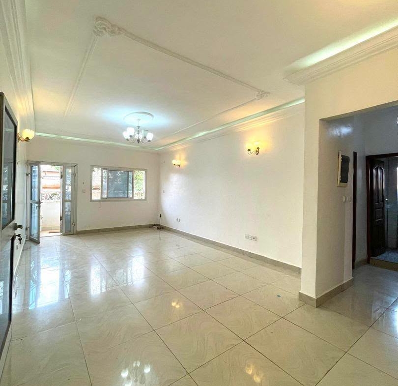 Luxueux appartement 3 chambres à Yaoundé Essos 250000fcfa