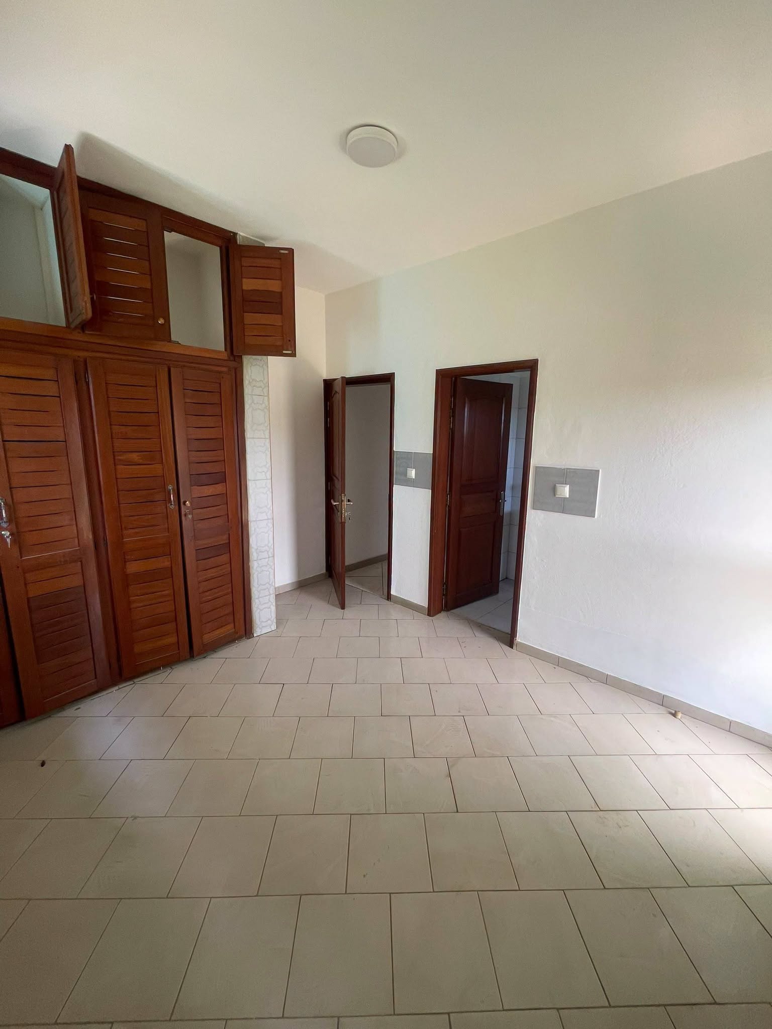 ABL_appart_omnisport_241026_chb1 APPARTEMENT HAUT STANDING CLIMATISÉ YAOUNDE OMNISPORTS
