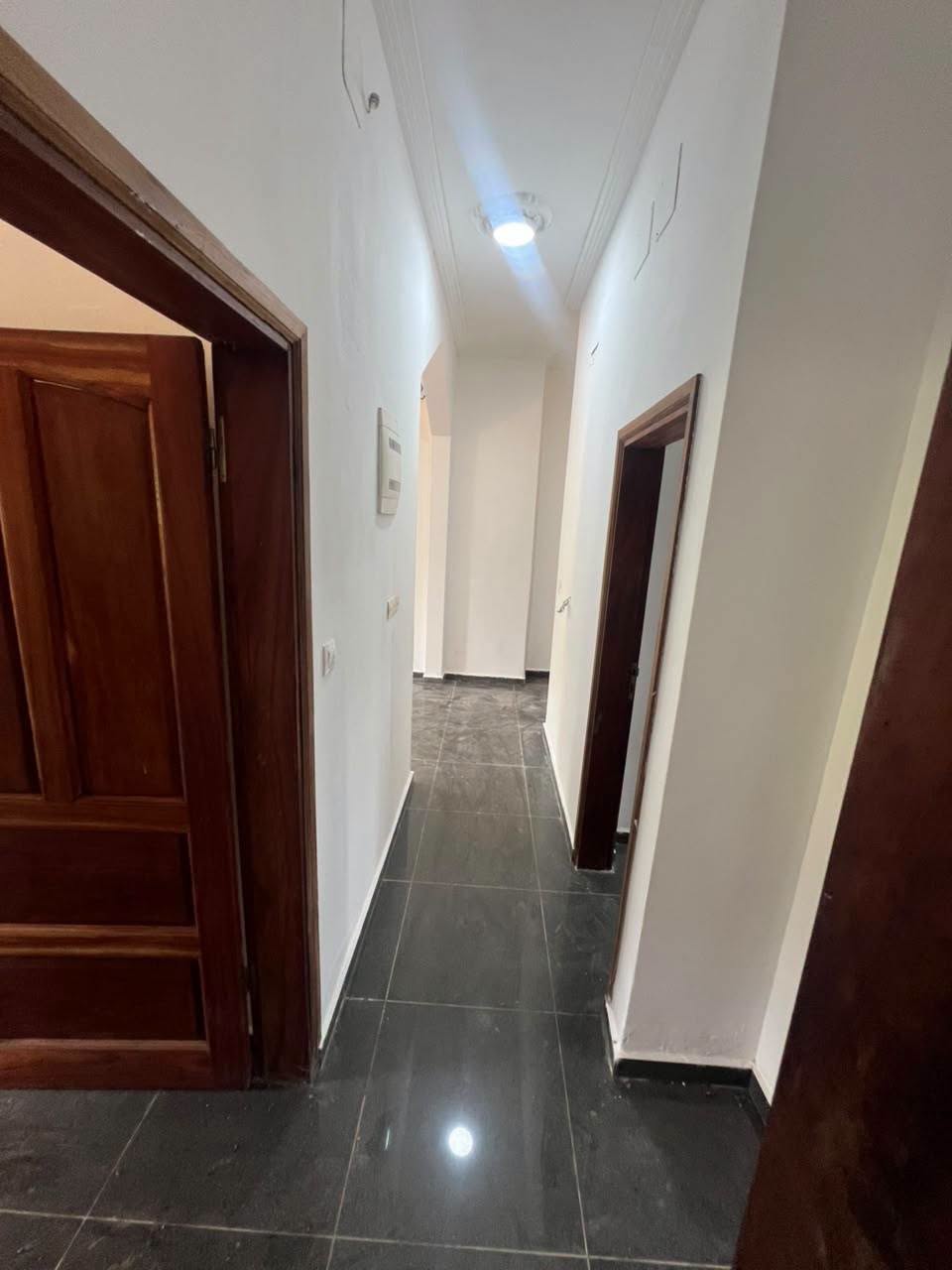 YAOUNDÉ TSINGA VILLAGE GRAND APPARTEMENT HAUT STANDING