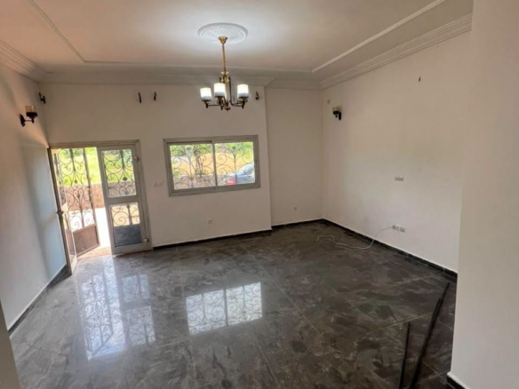 YAOUNDÉ TSINGA VILLAGE GRAND APPARTEMENT HAUT STANDING