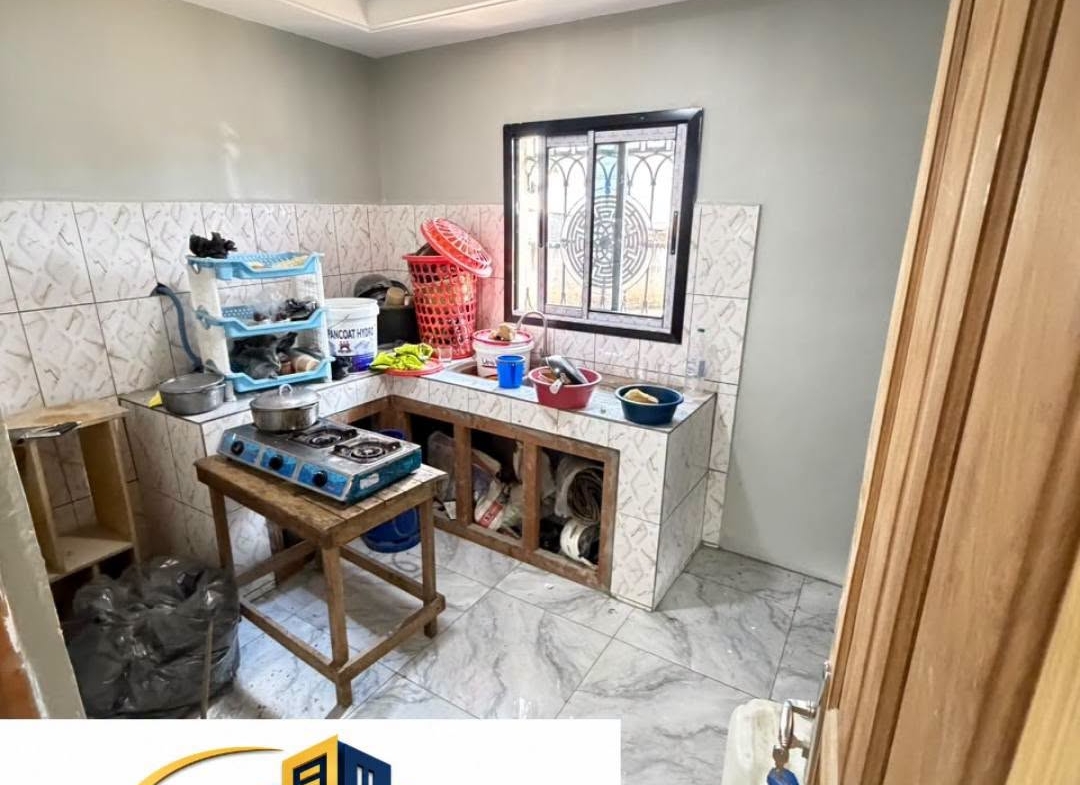 Appartement haut standing dans la clôture à Mokolo, Bertoua