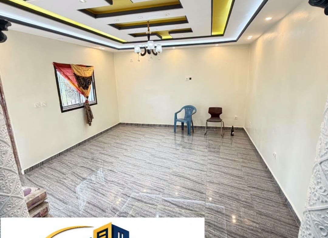 Appartement haut standing dans la clôture à Mokolo, Bertoua
