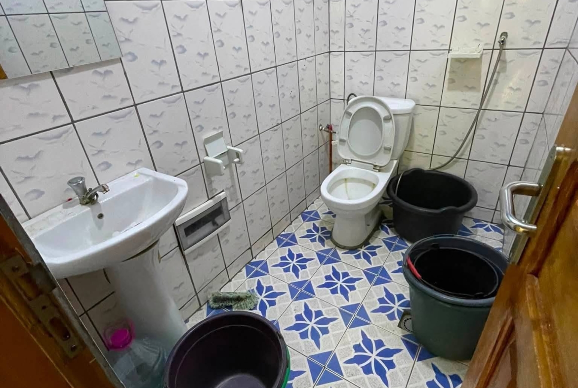 Appartement 2 chambres Biyemassi Ydé 100000 fcfa