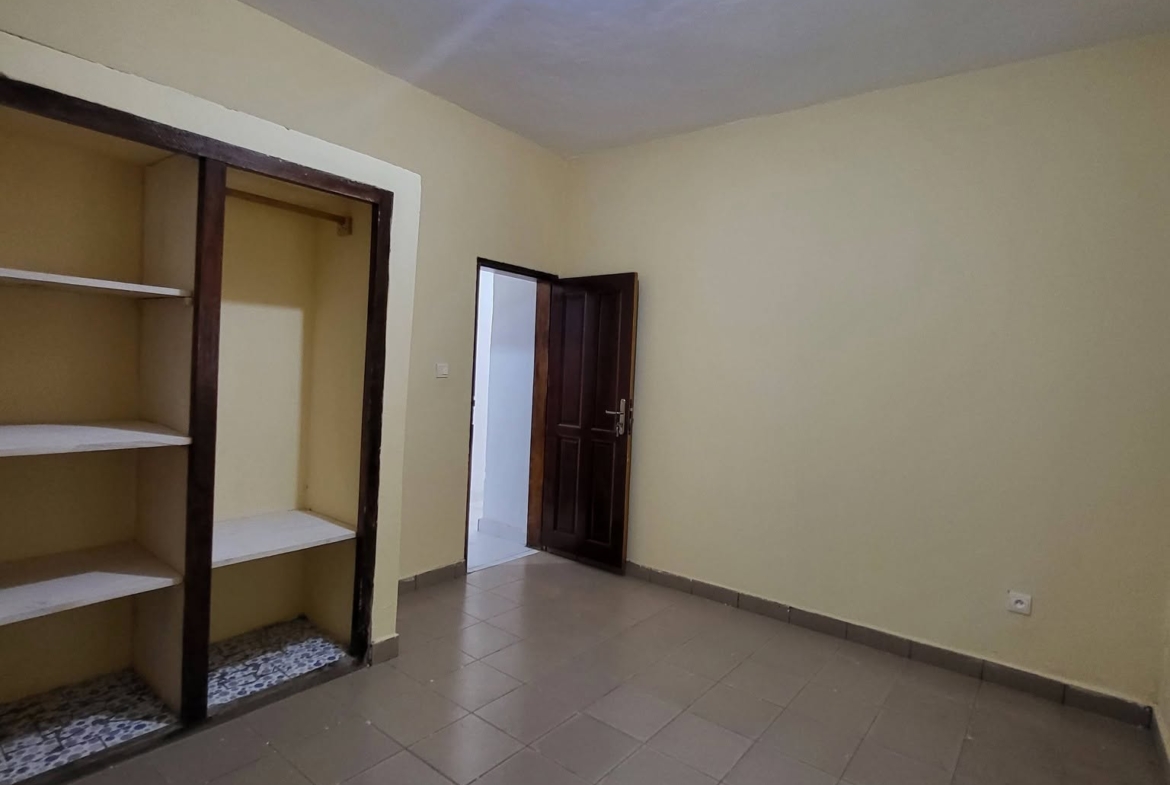 Magnifique appartement 2 chambres à louer à Damas Edzoa