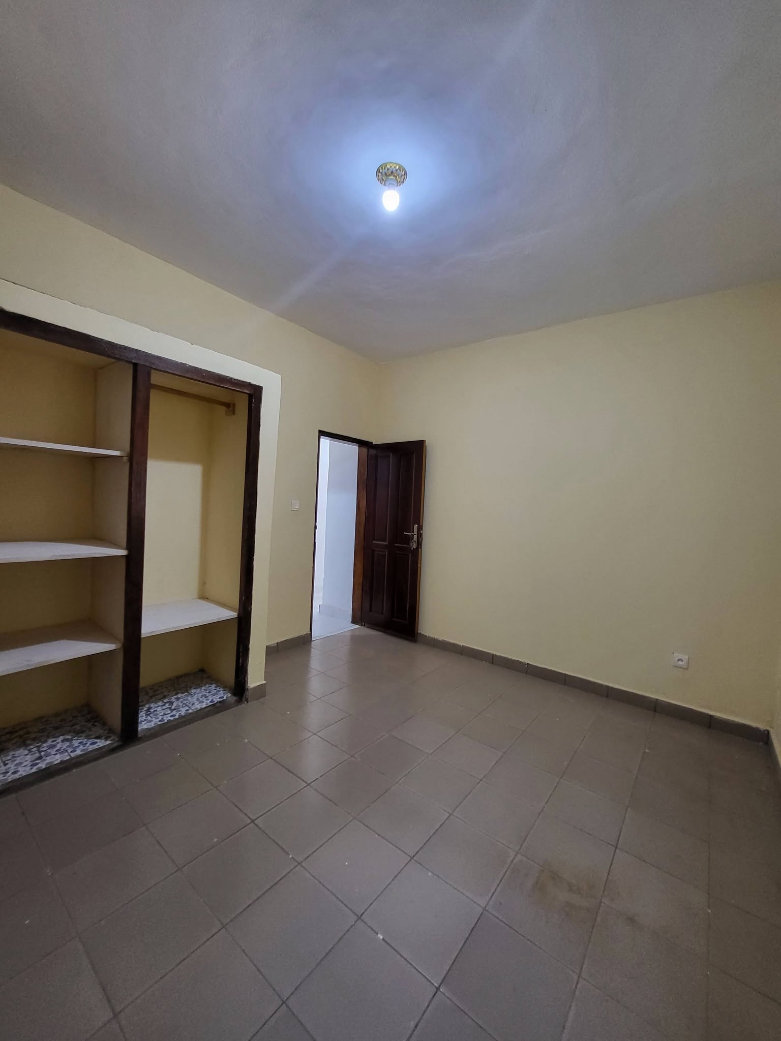 Magnifique appartement 2 chambres à louer à Damas Edzoa