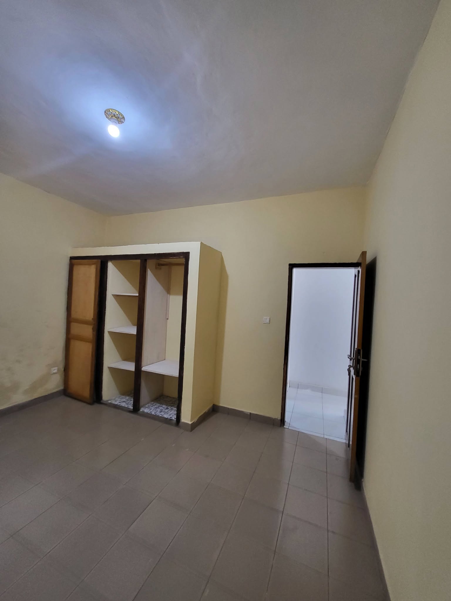 Magnifique appartement 2 chambres à louer à Damas Edzoa
