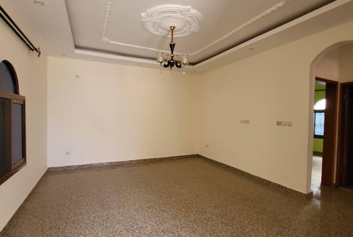 Appartement 2 chambres forage parking situé à Meyo Yaoundé