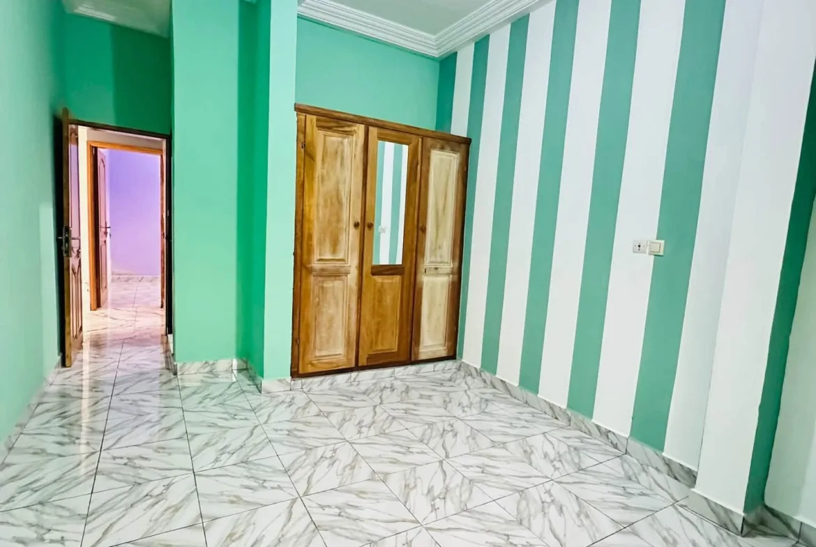 APPARTEMENT MODERNE  À LOUER SIMBOCK BASE MILITAIRE