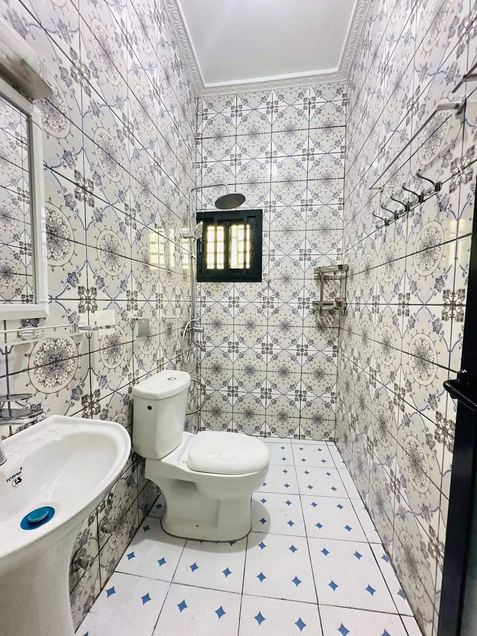 APPARTEMENT MODERNE  À LOUER SIMBOCK BASE MILITAIRE