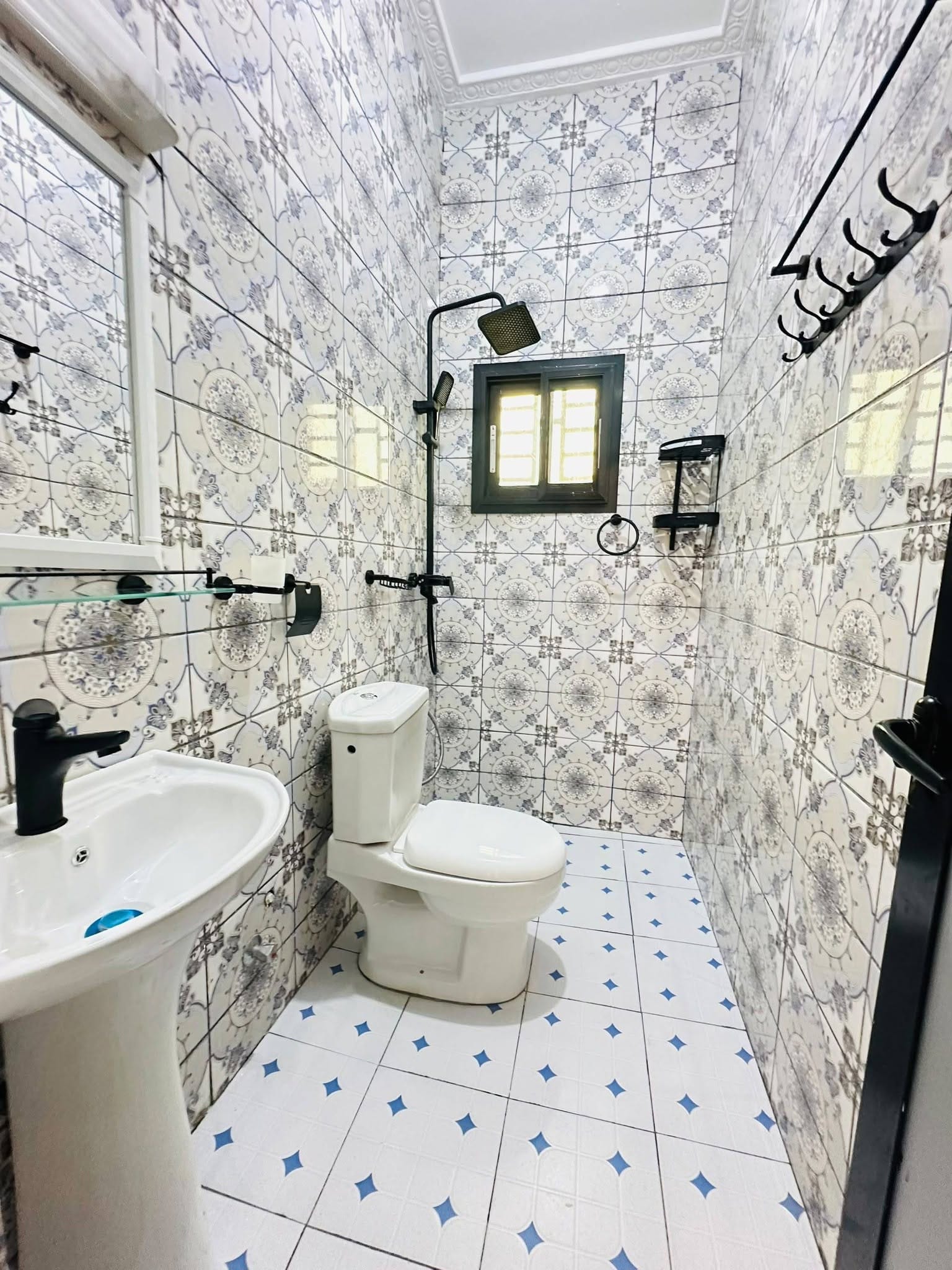 APPARTEMENT MODERNE  À LOUER SIMBOCK BASE MILITAIRE