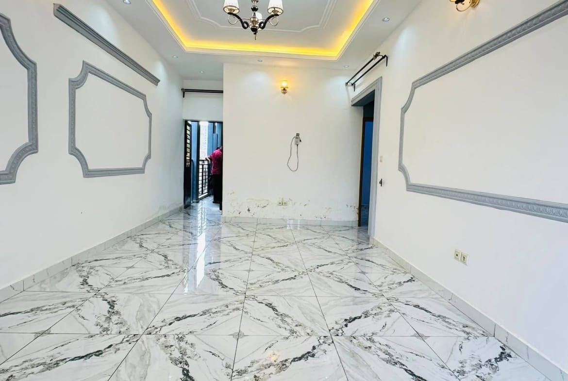 APPARTEMENT MODERNE  À LOUER SIMBOCK BASE MILITAIRE