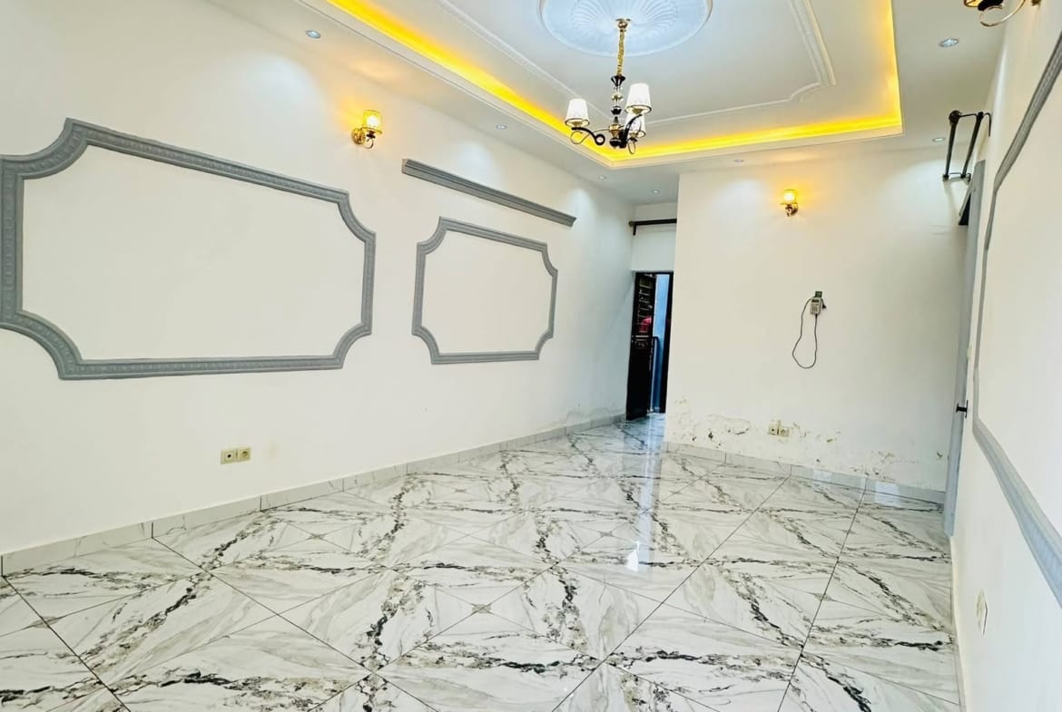 APPARTEMENT MODERNE  À LOUER SIMBOCK BASE MILITAIRE