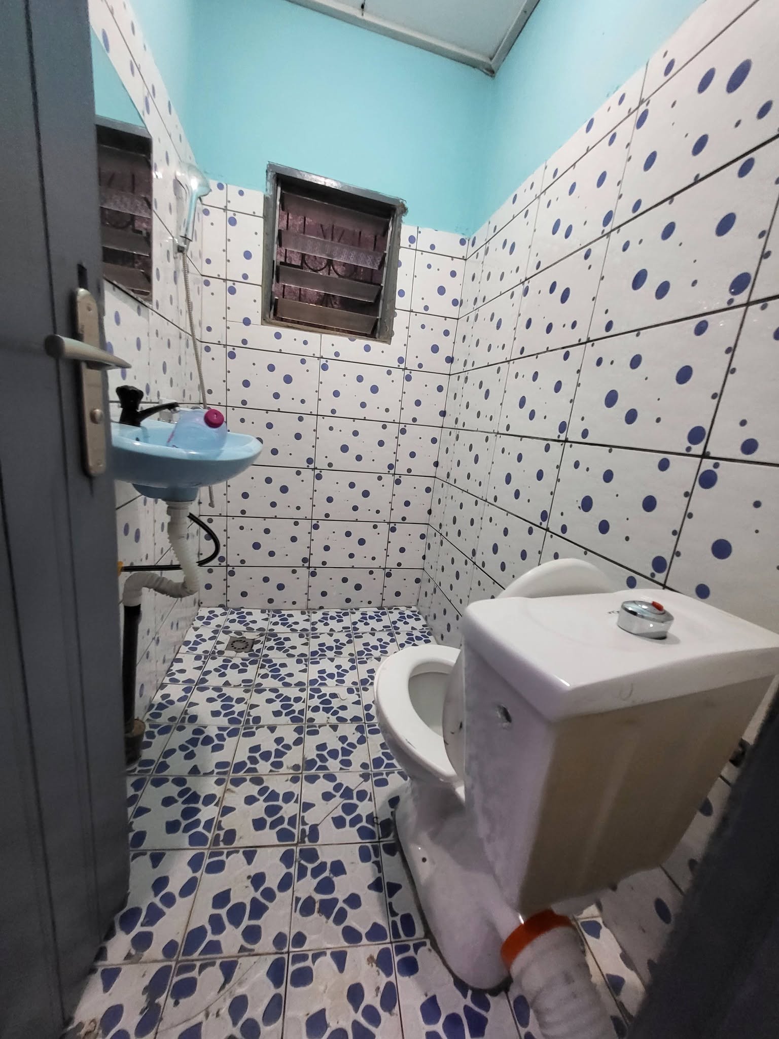 Grande maison 3 chambres à Biyem-Assi TKC 110000fcfa