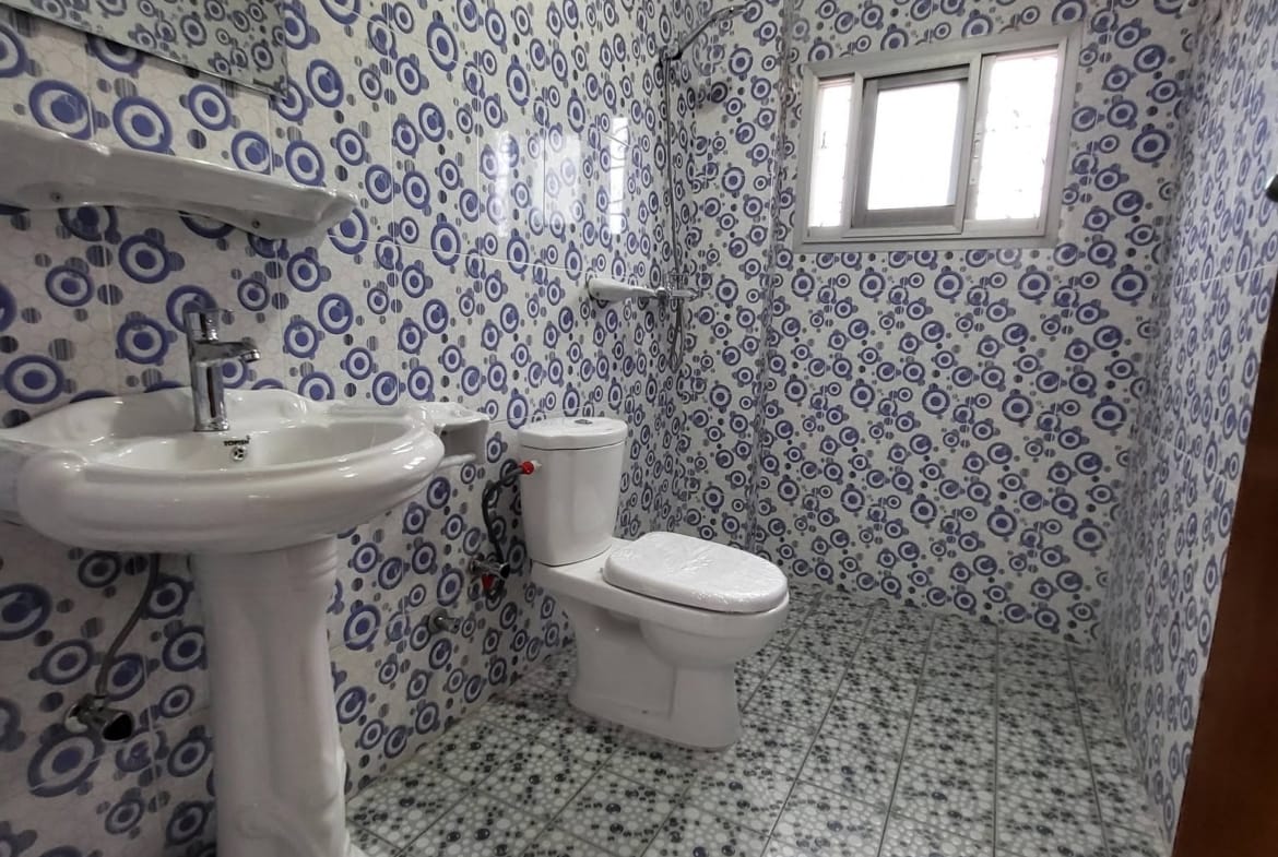 Studio moderne à louer à Yaoundé Biyem-Assi 85000 fcfa