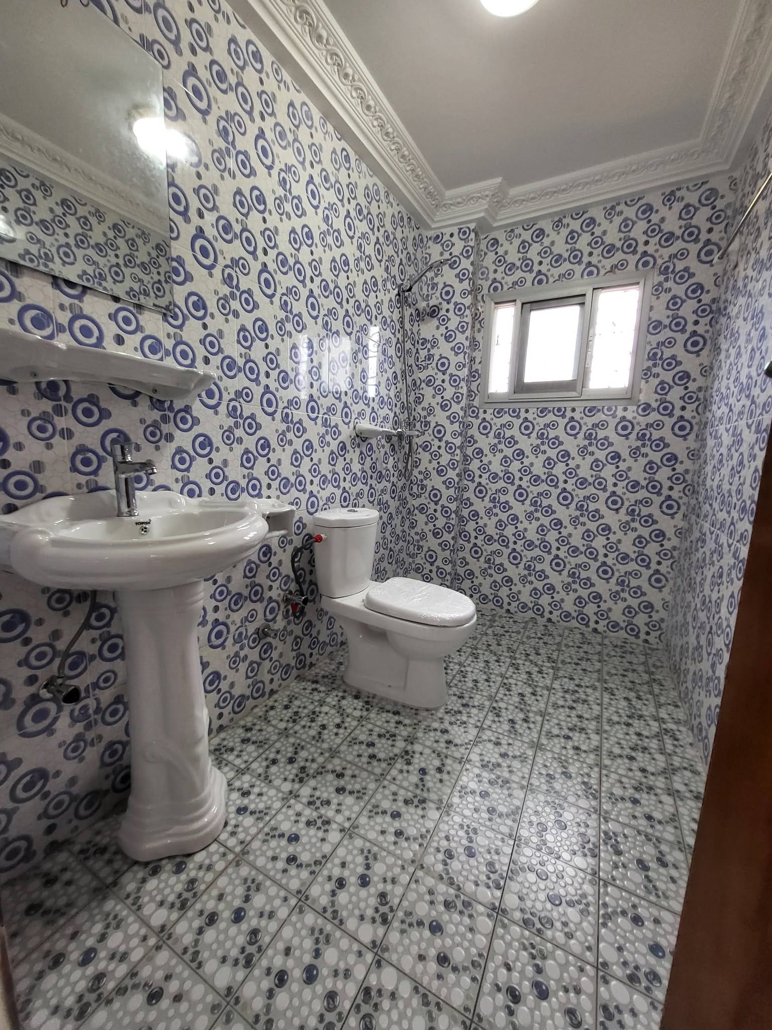 Studio moderne à louer à Yaoundé Biyem-Assi 85000 fcfa