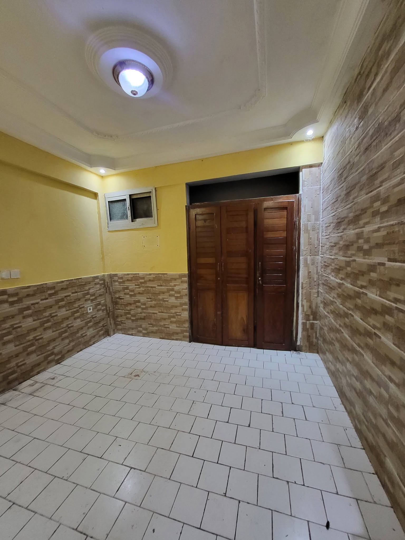 Studio moderne à louer à Biyemassi, Yaoundé 70000 fcfa