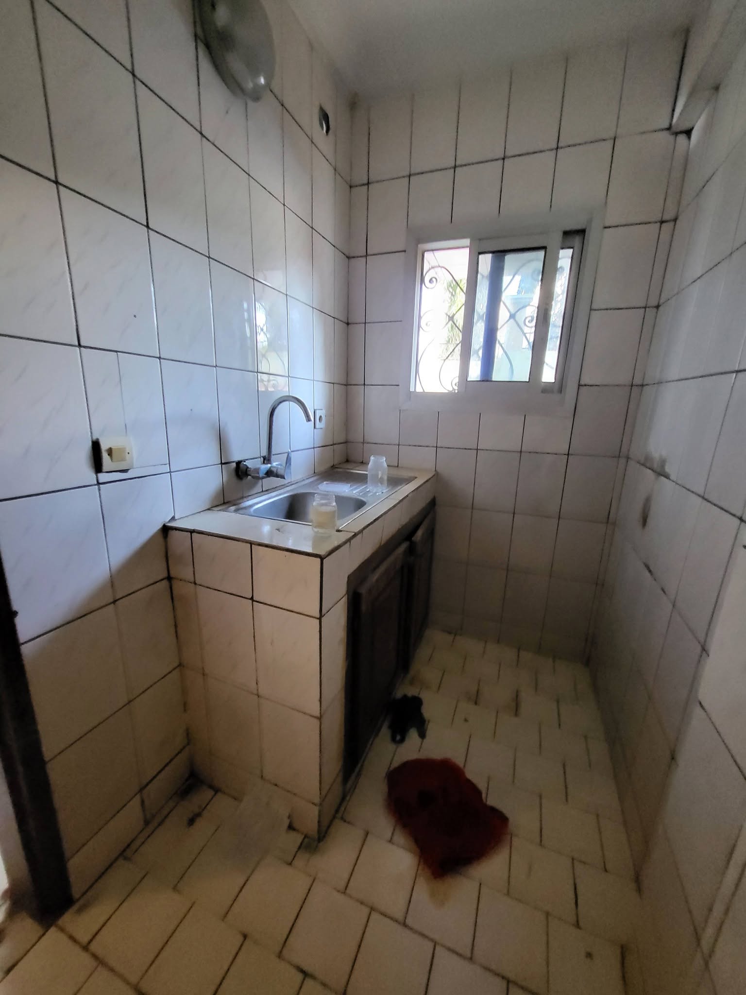 Studio moderne à louer à Biyemassi, Yaoundé 70000 fcfa