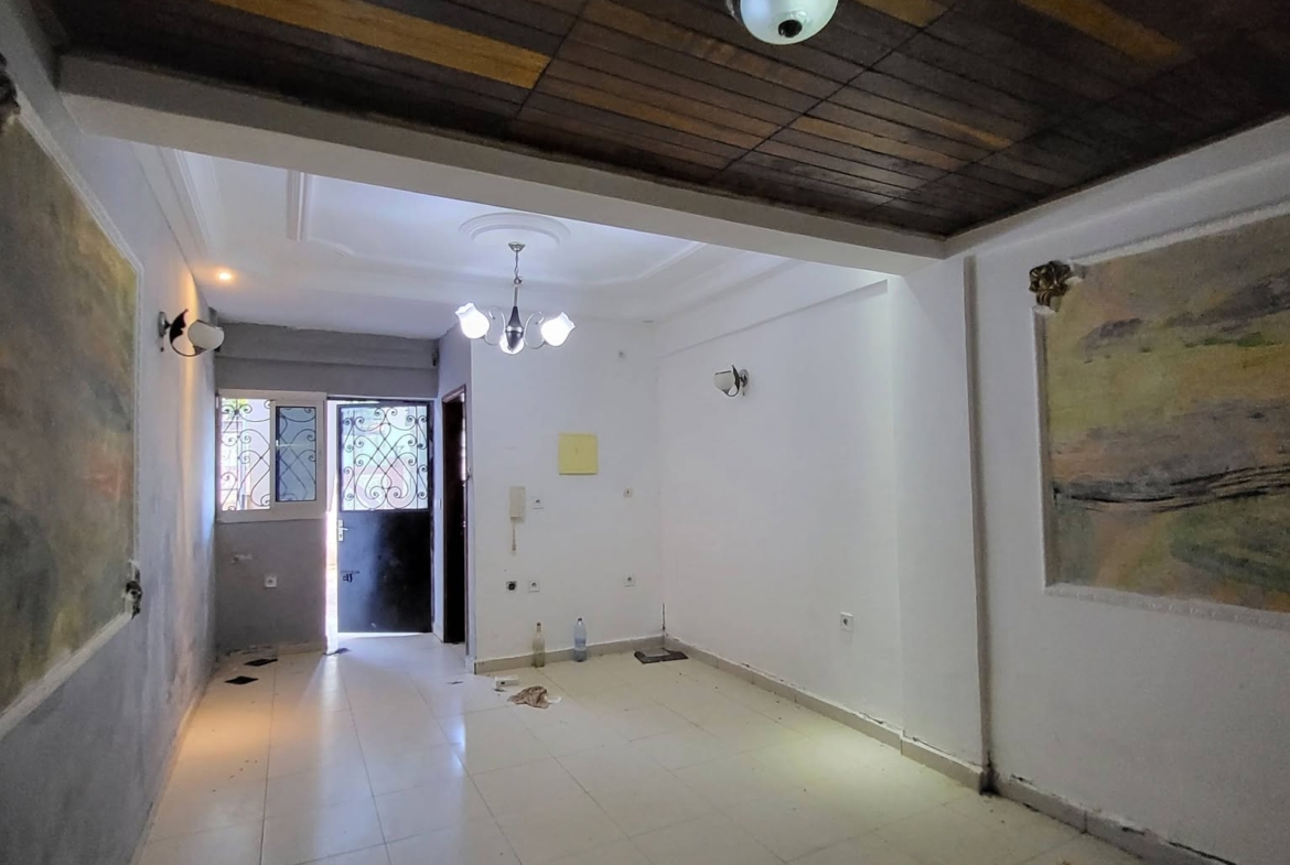Studio moderne à louer à Biyemassi, Yaoundé 70000 fcfa